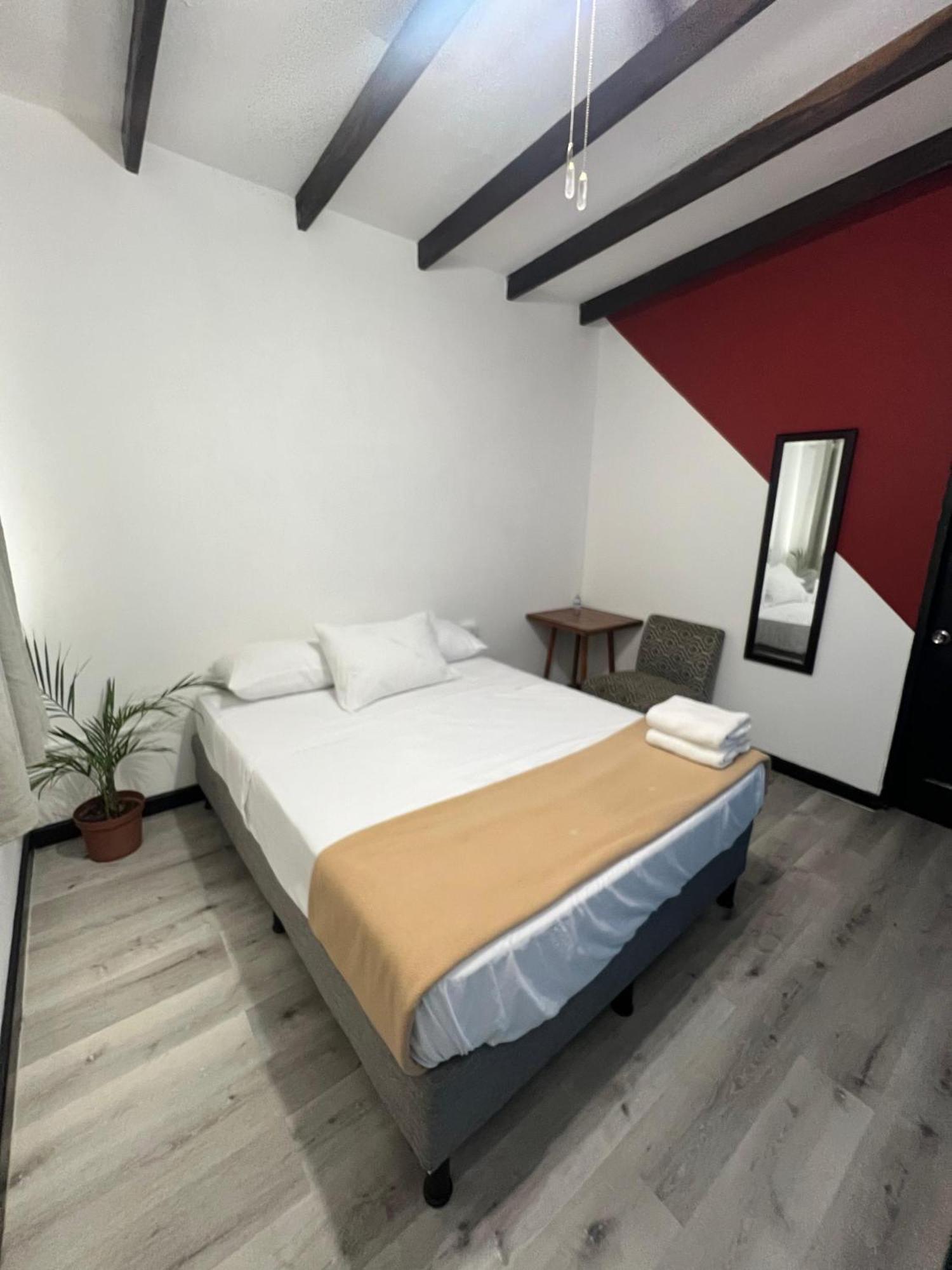 Hotel Carey Pedasi Town Esterno foto